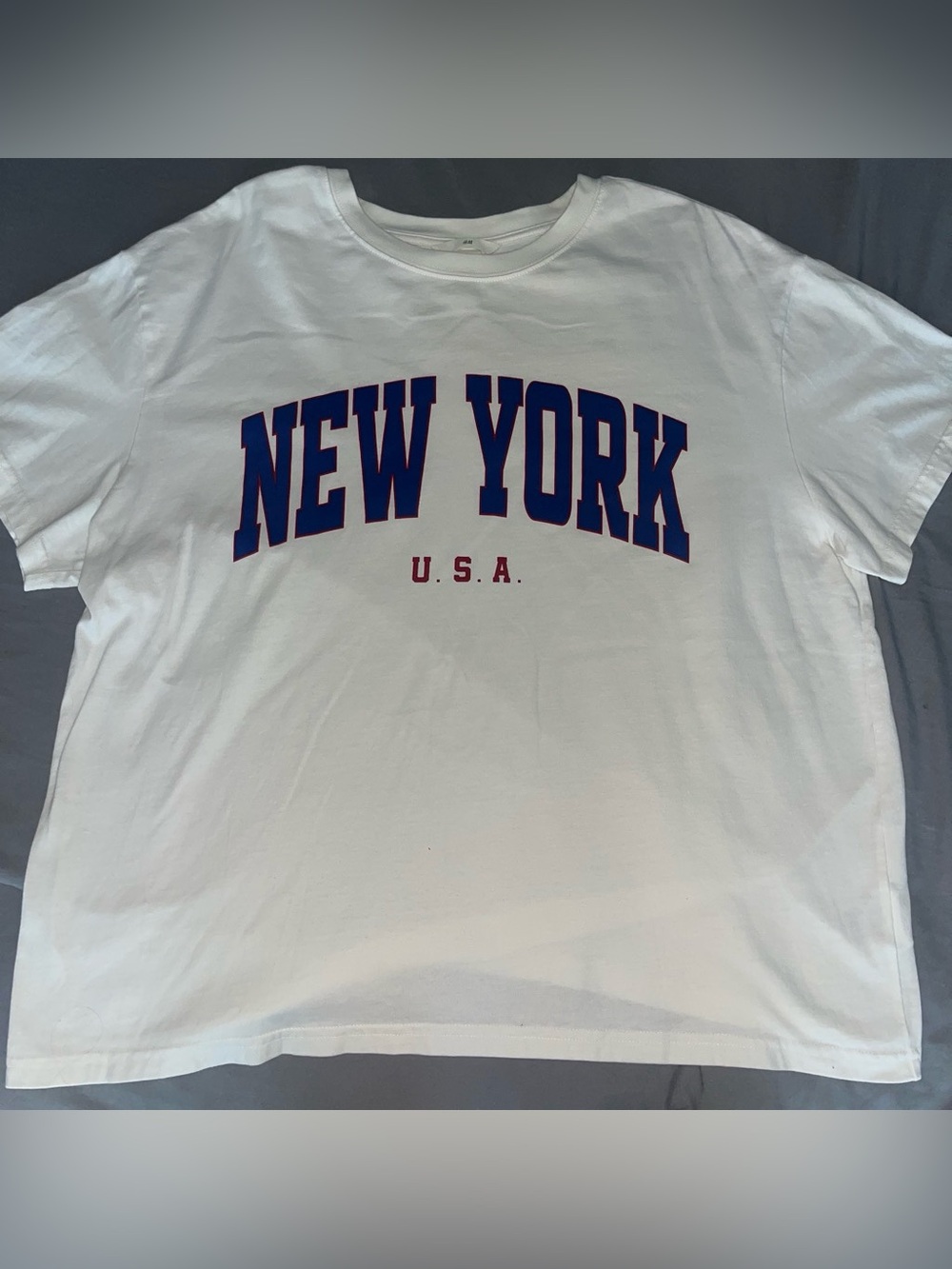 H&M White New York USA Graphic Tee with Blue and Red Print